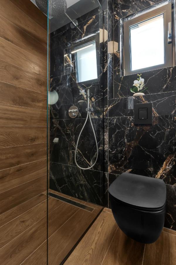 Lux Apartment Dolce Vita - Private Hottub マカルスカ エクステリア 写真