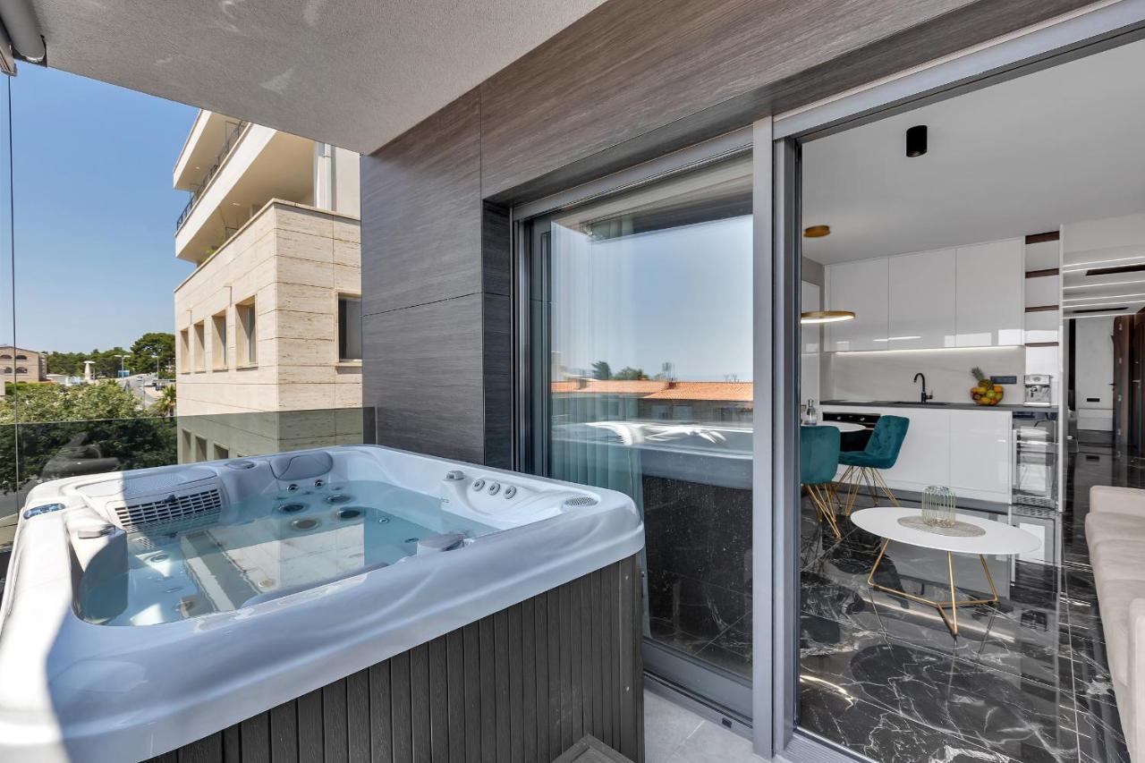 Lux Apartment Dolce Vita - Private Hottub マカルスカ エクステリア 写真