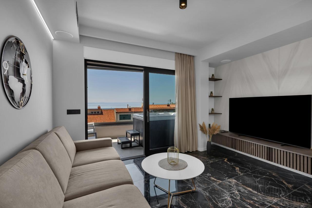 Lux Apartment Dolce Vita - Private Hottub マカルスカ エクステリア 写真