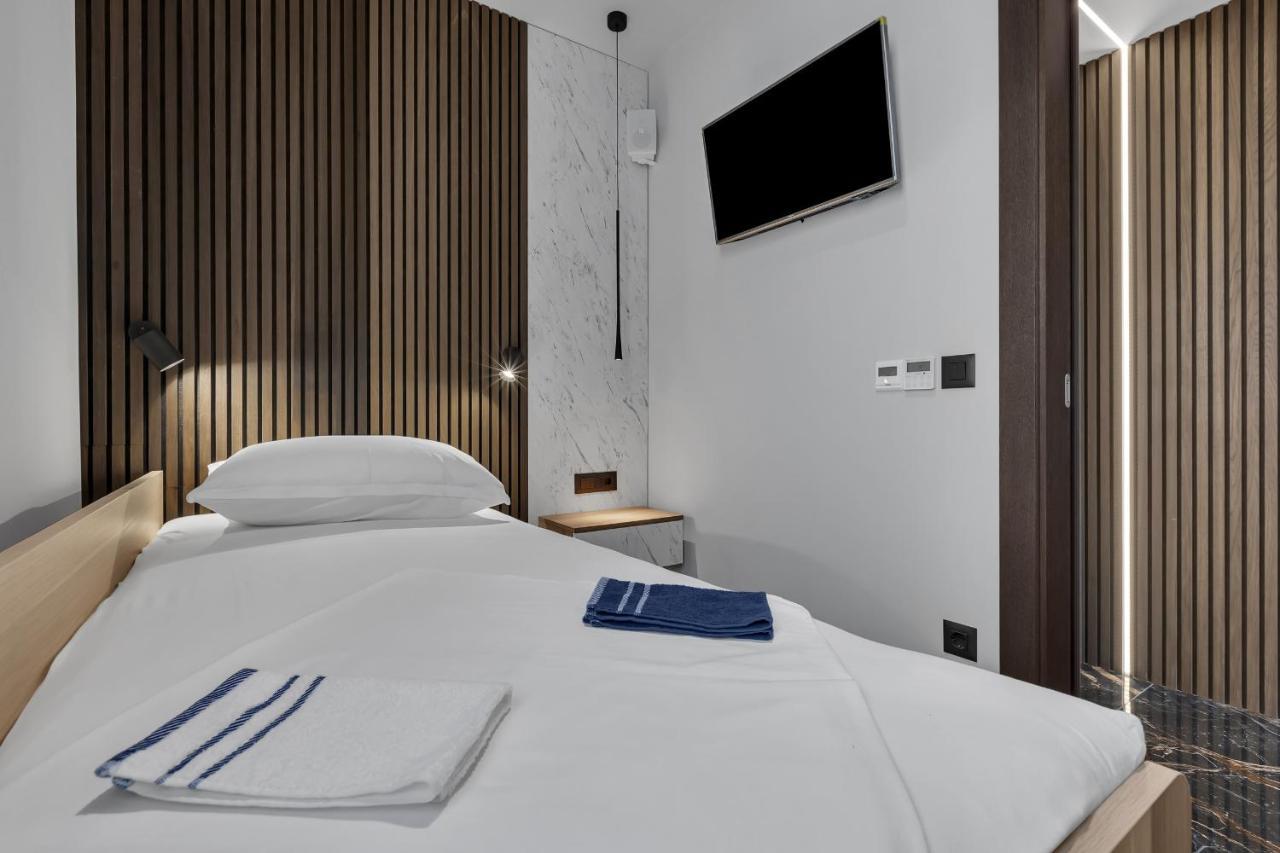 Lux Apartment Dolce Vita - Private Hottub マカルスカ エクステリア 写真